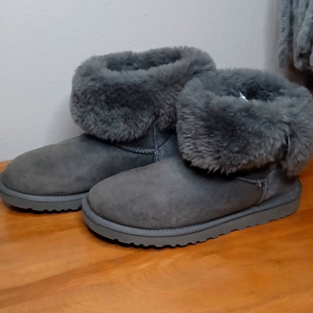 Uggs